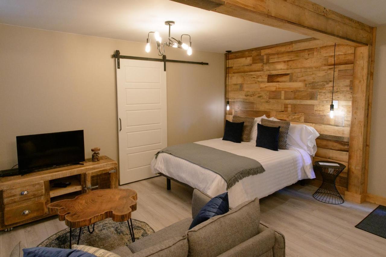 Apartament Le Court-Toit Rouyn-Noranda Zewnętrze zdjęcie
