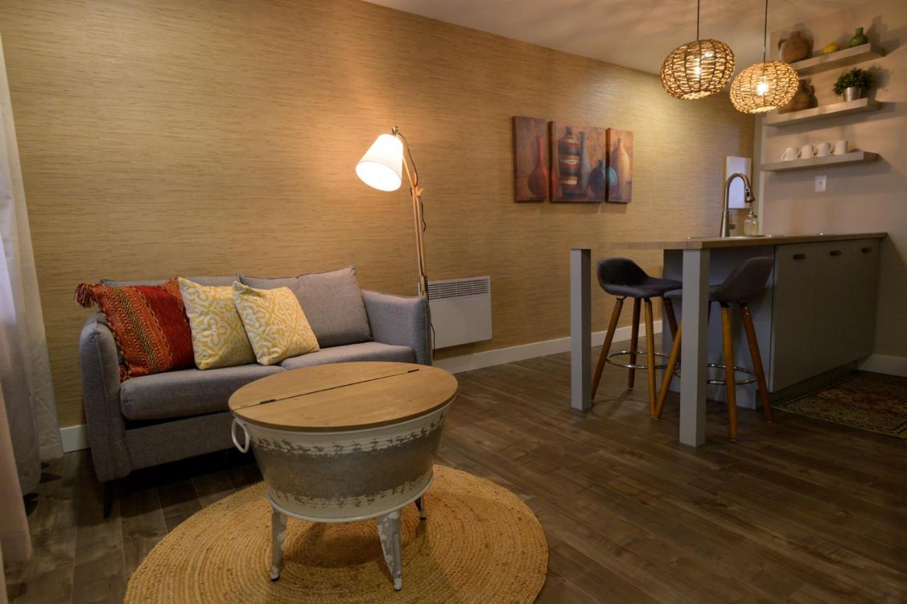 Apartament Le Court-Toit Rouyn-Noranda Zewnętrze zdjęcie